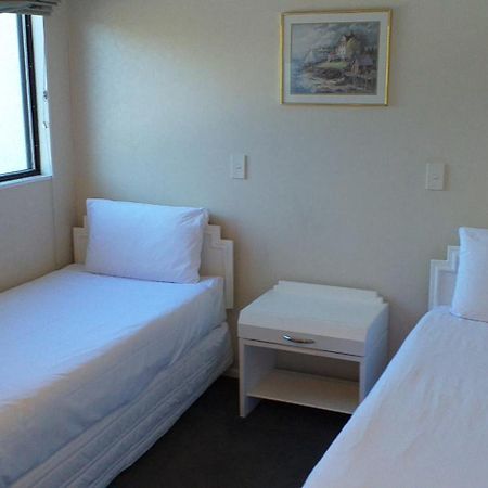 Shadzz Motel Palmerston North Exterior foto