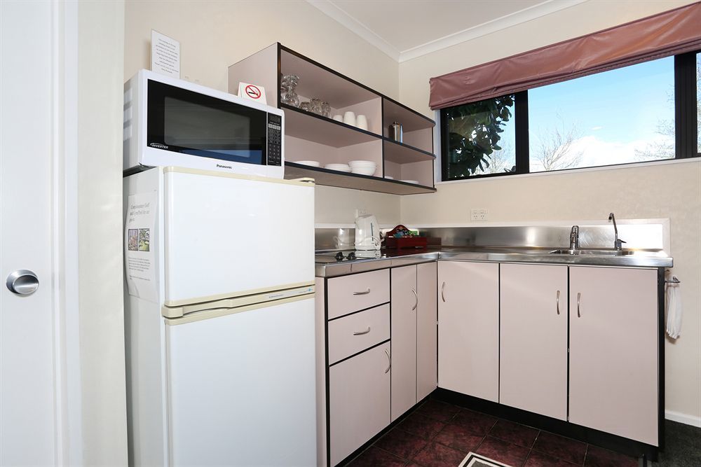 Shadzz Motel Palmerston North Exterior foto